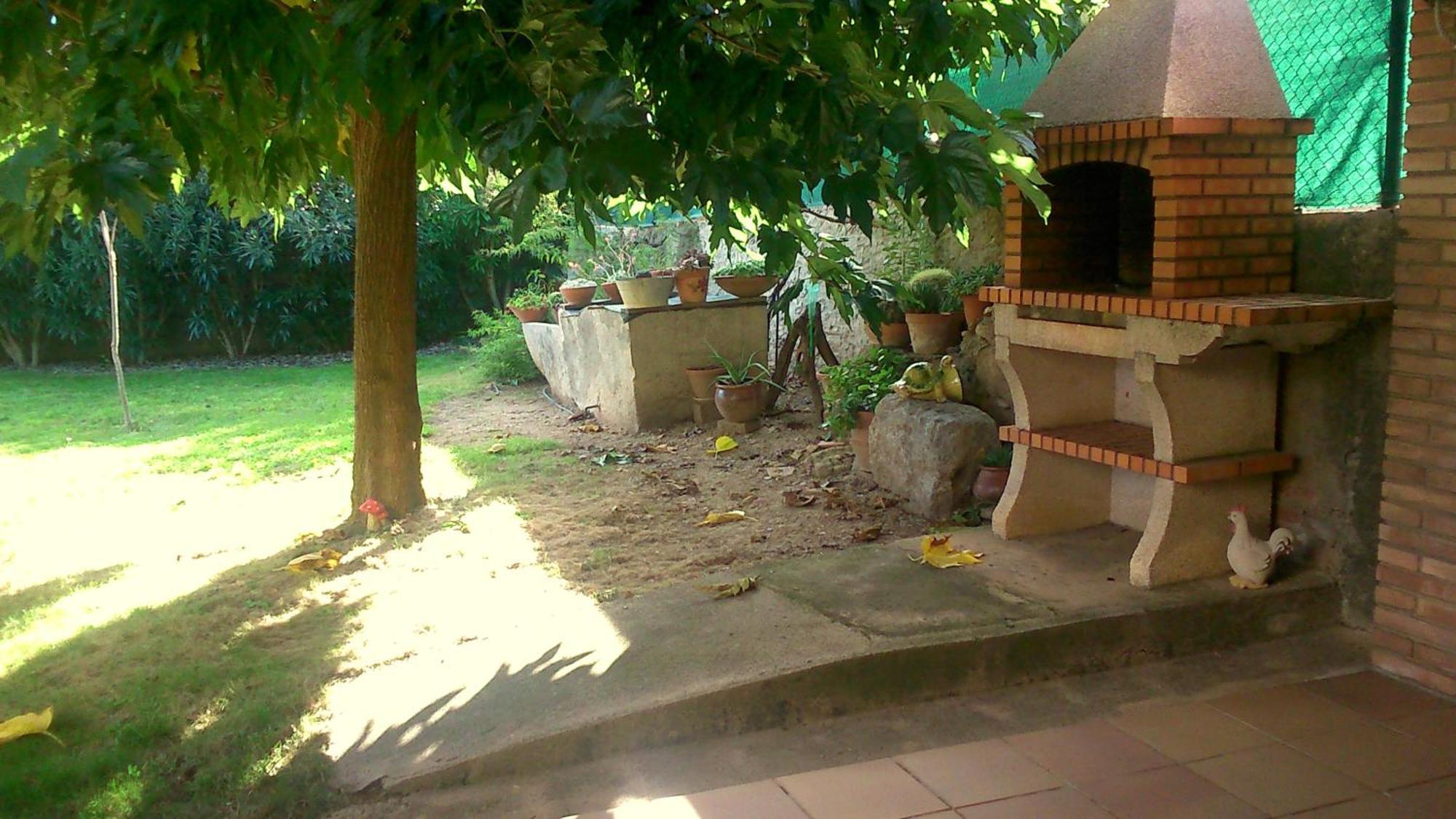 Hostal Cal Xaiet Llampaies Exterior foto